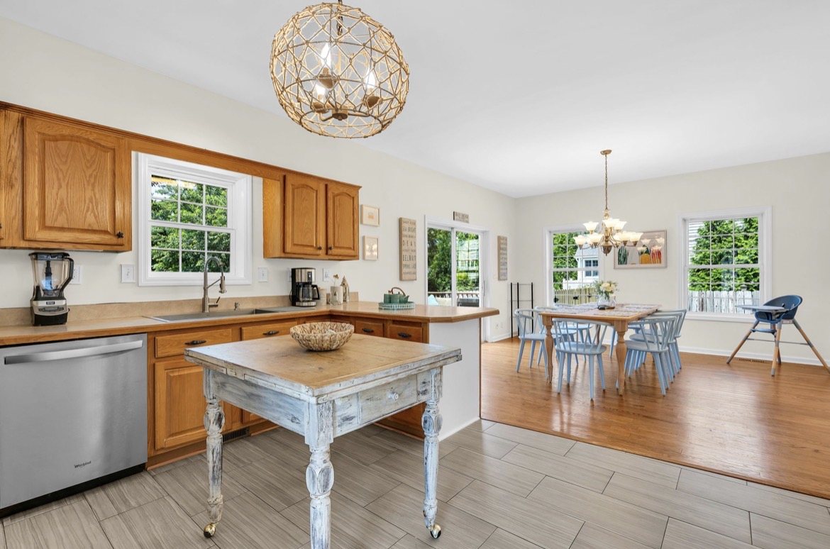 Kitchen and dining area